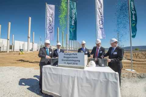 Cornerstone ceremony for new facility for L’Oréal in Muggensturm Cornerstone ceremony for new facility for L’Oréal in Muggensturm