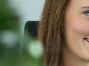 Woman talking on the phone