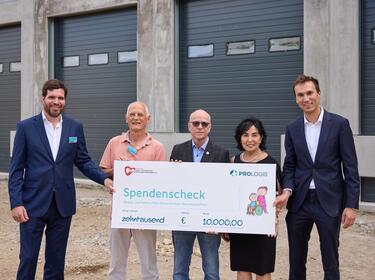 Prologis überreicht Spendenscheck in Berlin Tegel 